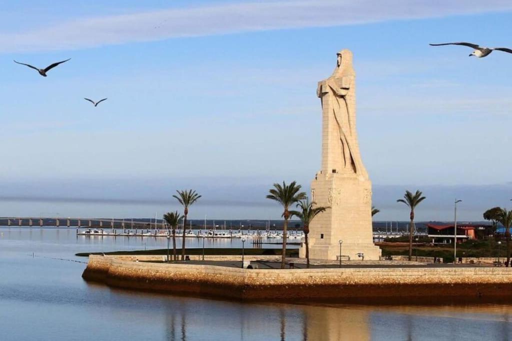 Apartamento Chic In Huelva 4 Habitaciones المظهر الخارجي الصورة
